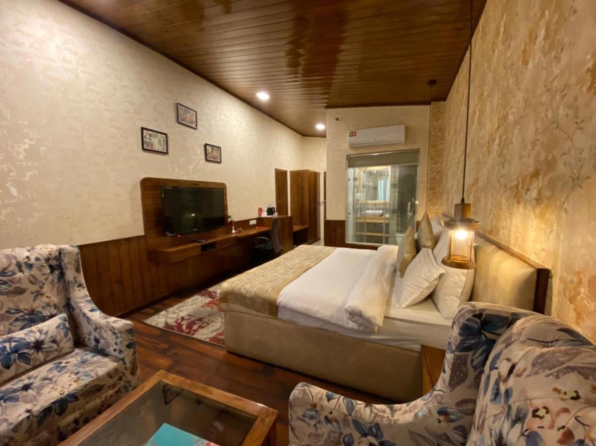 Royal Castle Kasol