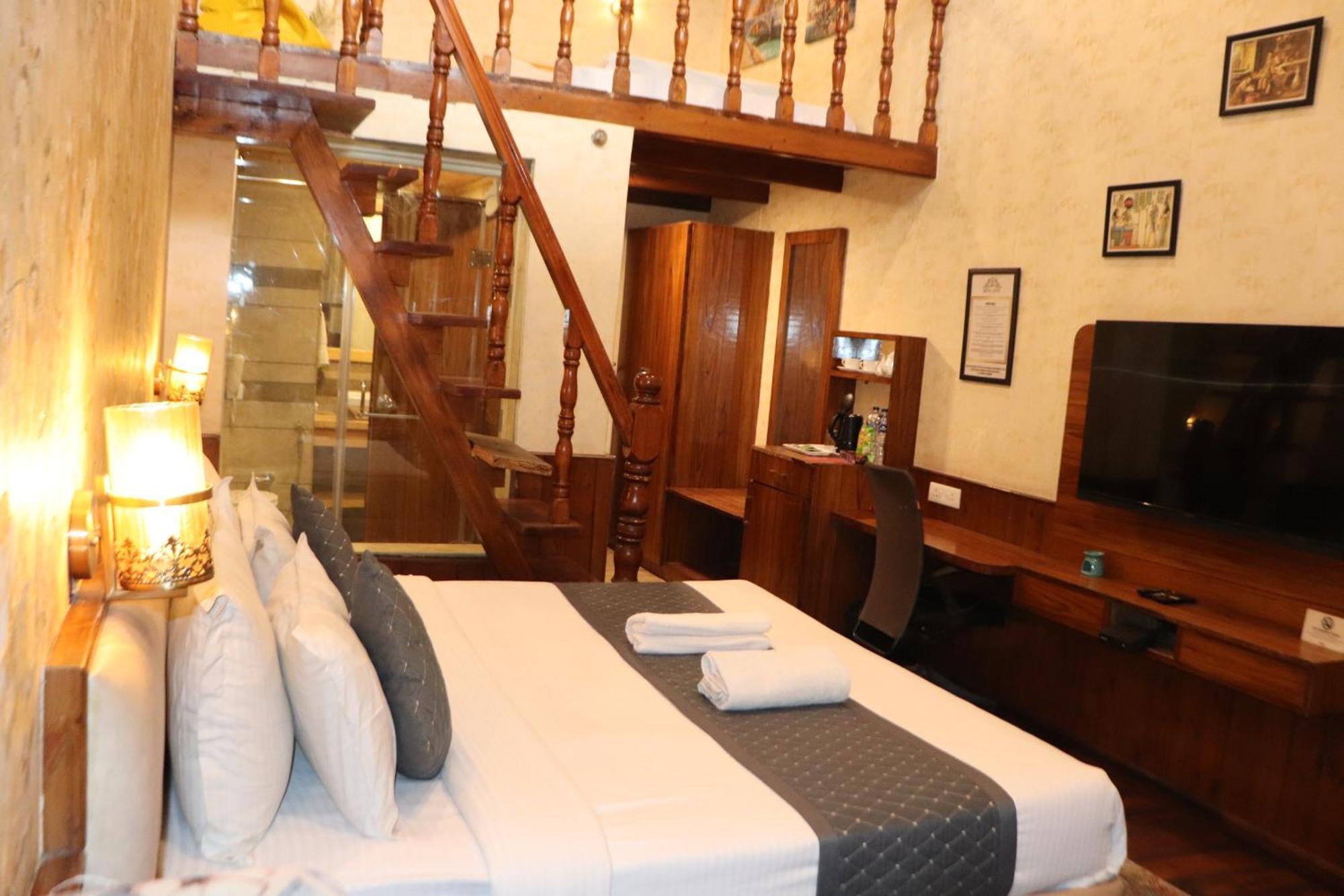 Royal Castle 4* Kasol